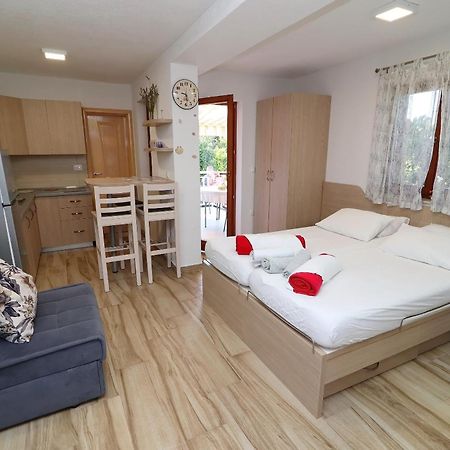 Seaside Apartments Hrkac Orebić Chambre photo